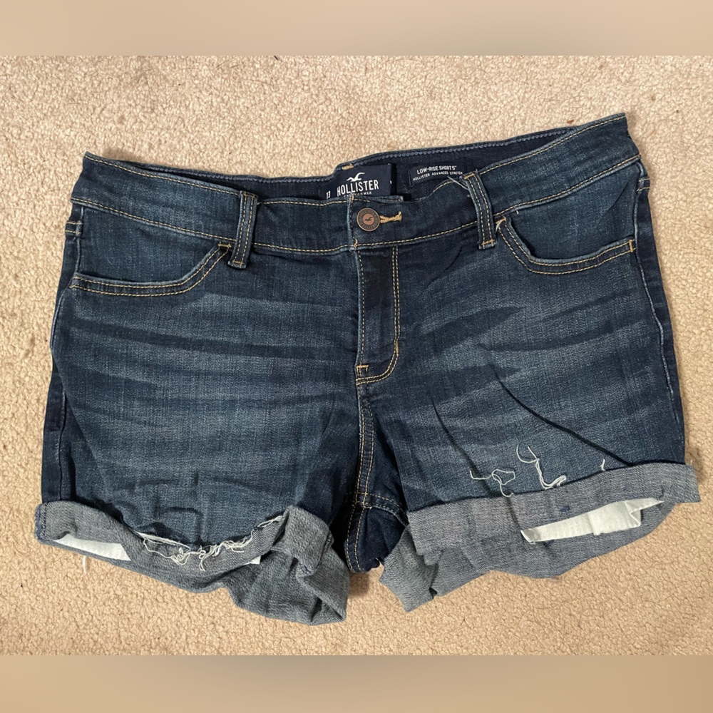 Size 13 Hollister Jean Shorts